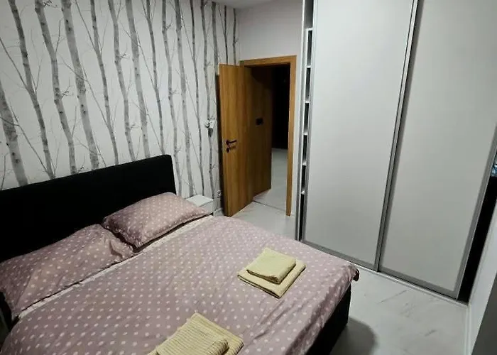 شقة Tatragolf Mountain *